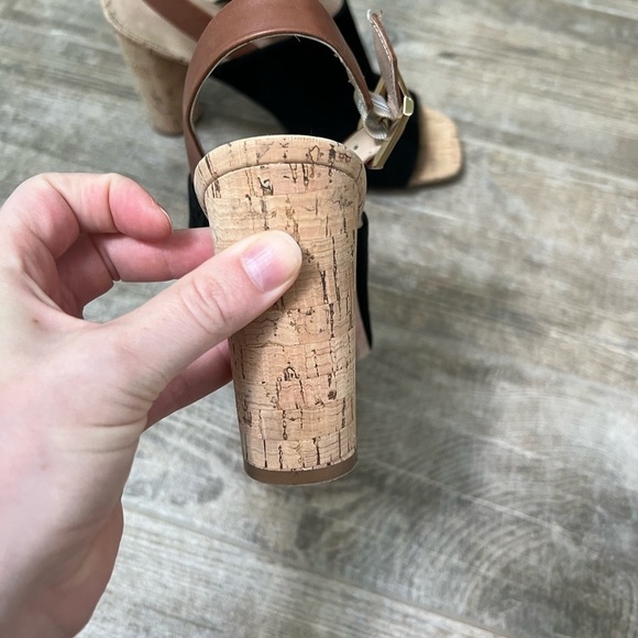 Veronica Beard Black and Brown Heels with Cork Heel - Picture 9 of 13